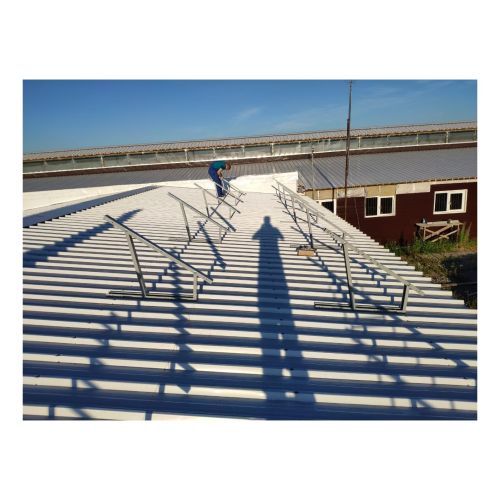 Кронштейн Егерь 1 для крепления солнечных батарей с регулируемым углом на рейлинги