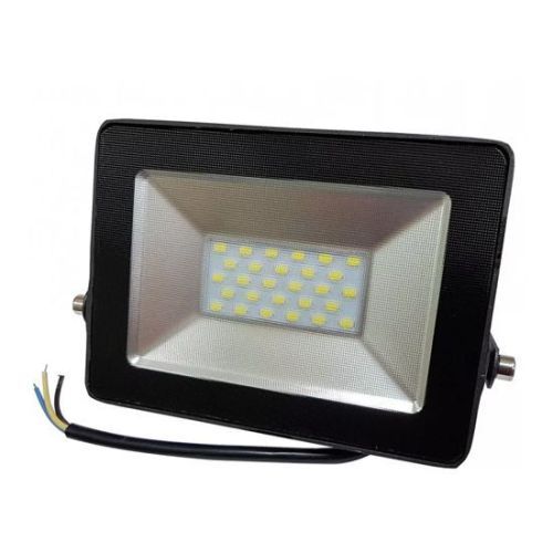 Светодиодный прожектор SMD 20 ватт 6000K 220В в уличном корпусе белый