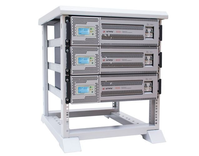 Комплект стабилизаторов IS8000RT в стойке (24 кВА)